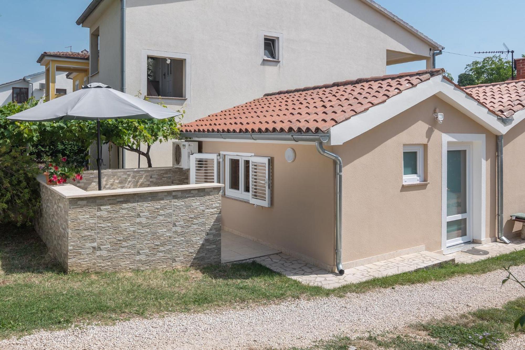 Guest House Ravnic بوريتش المظهر الخارجي الصورة